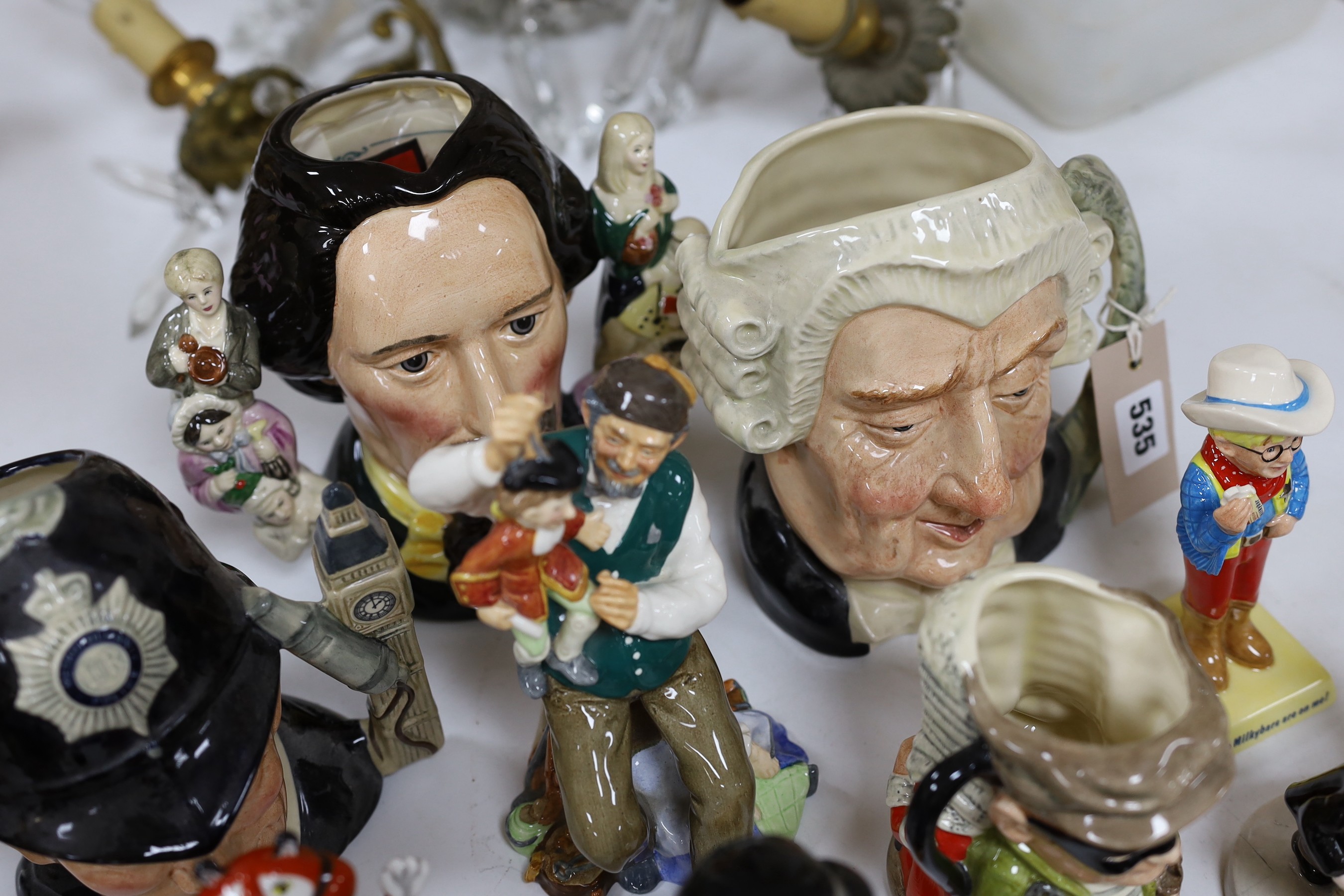 A quantity of miscellaneous Doulton figures and jugs